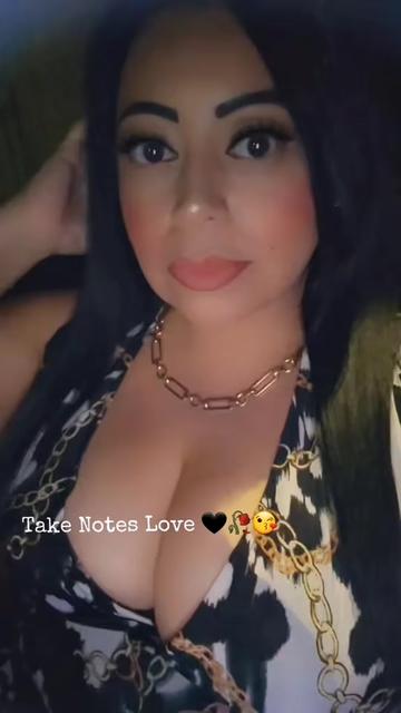 @🐝Oshun-555 🐝🍯🌻💛✨️👑🪞