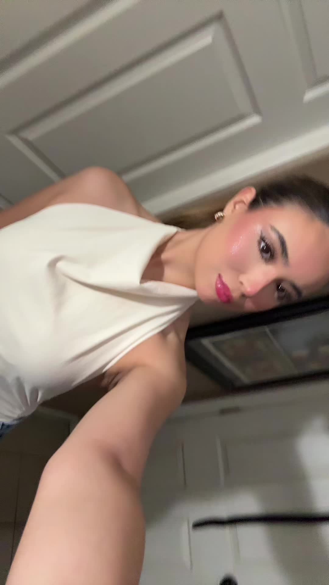 @vivialisss
