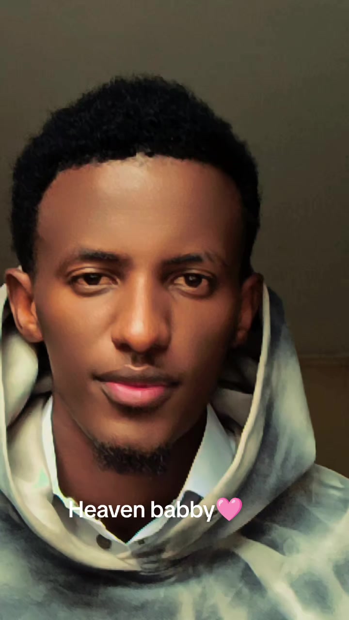 @👑PAPPi💫✨ 🇸🇴🇰🇪