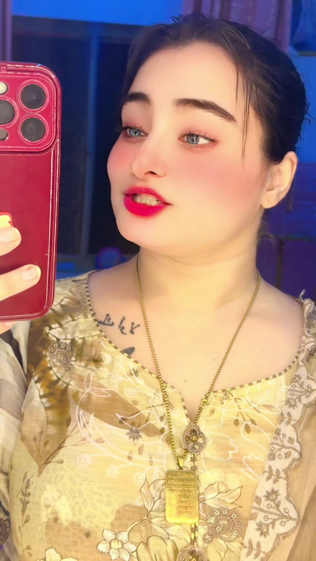 @👸 Rani-🥰(Queen)G”1