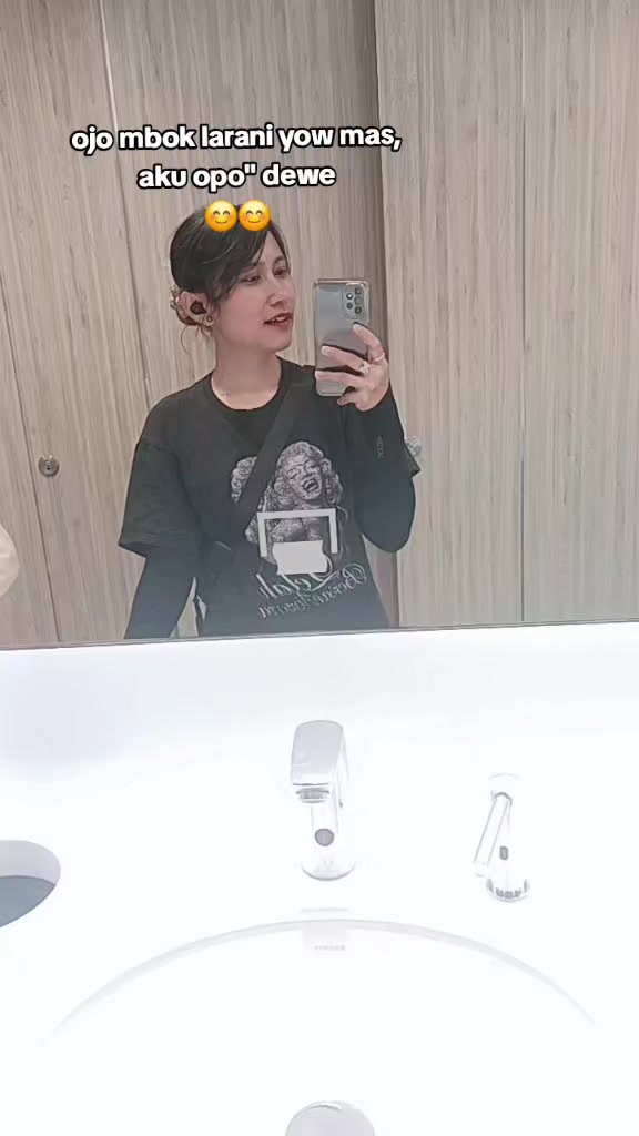 @Ika_konyieL27