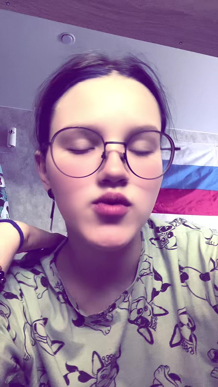@☠️😜