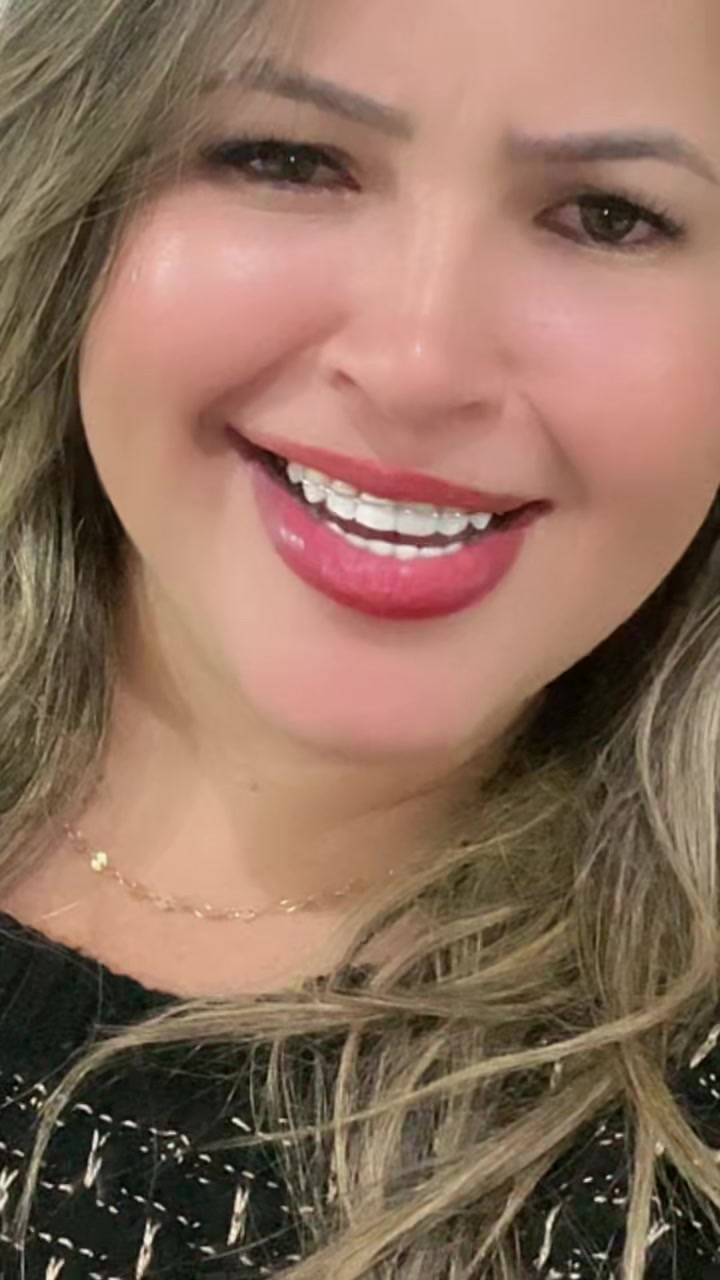 @Déinha😊