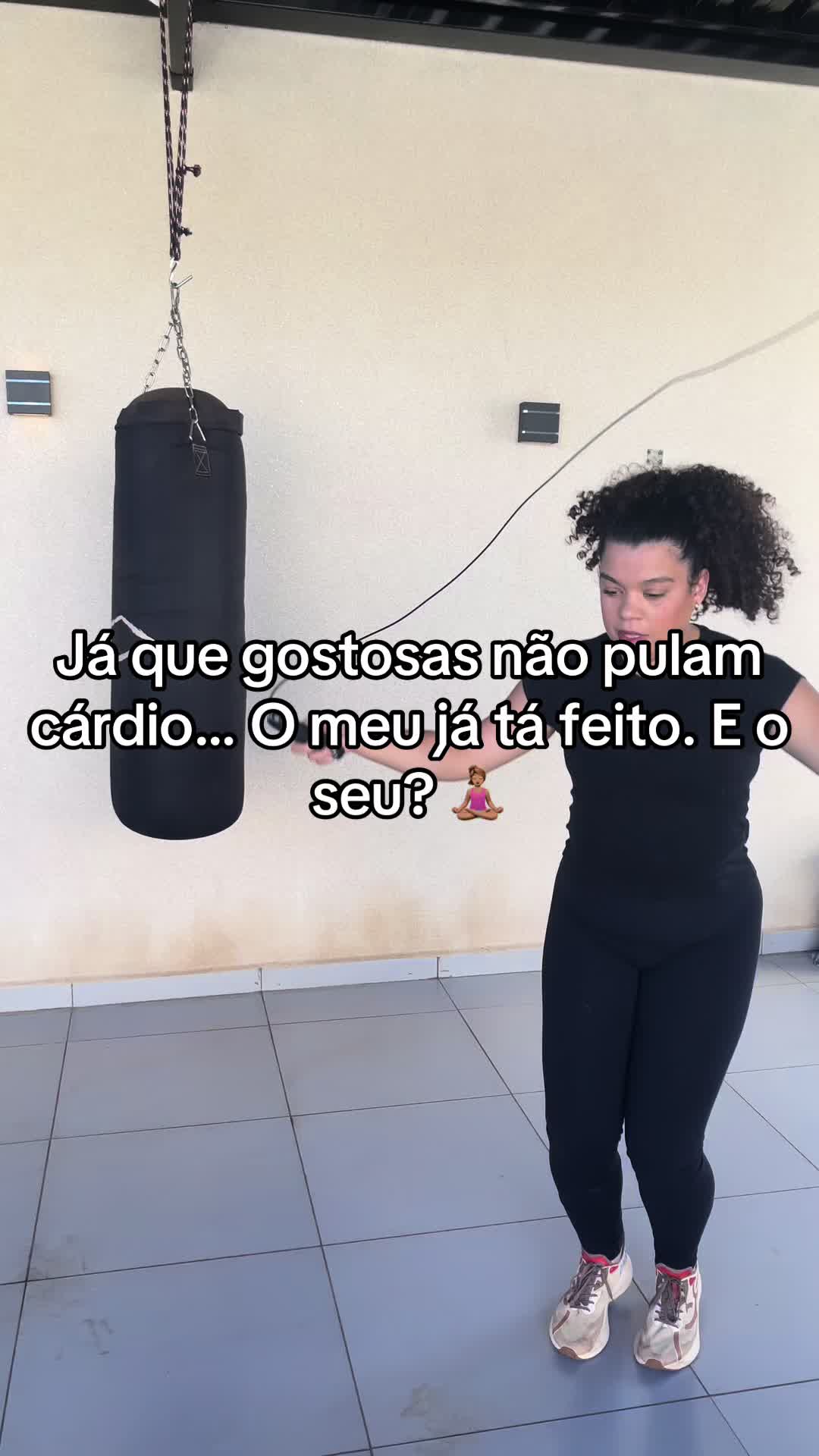 @Maria Vitória ( Mavi)