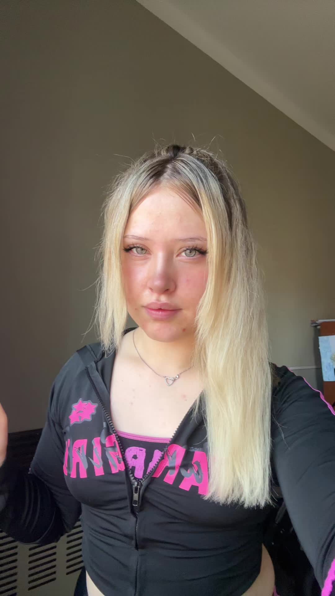 @𝕬𝖓𝖙𝖔 𝕯𝖊𝖑𝖚𝖈𝖍𝖎 🥷🏻