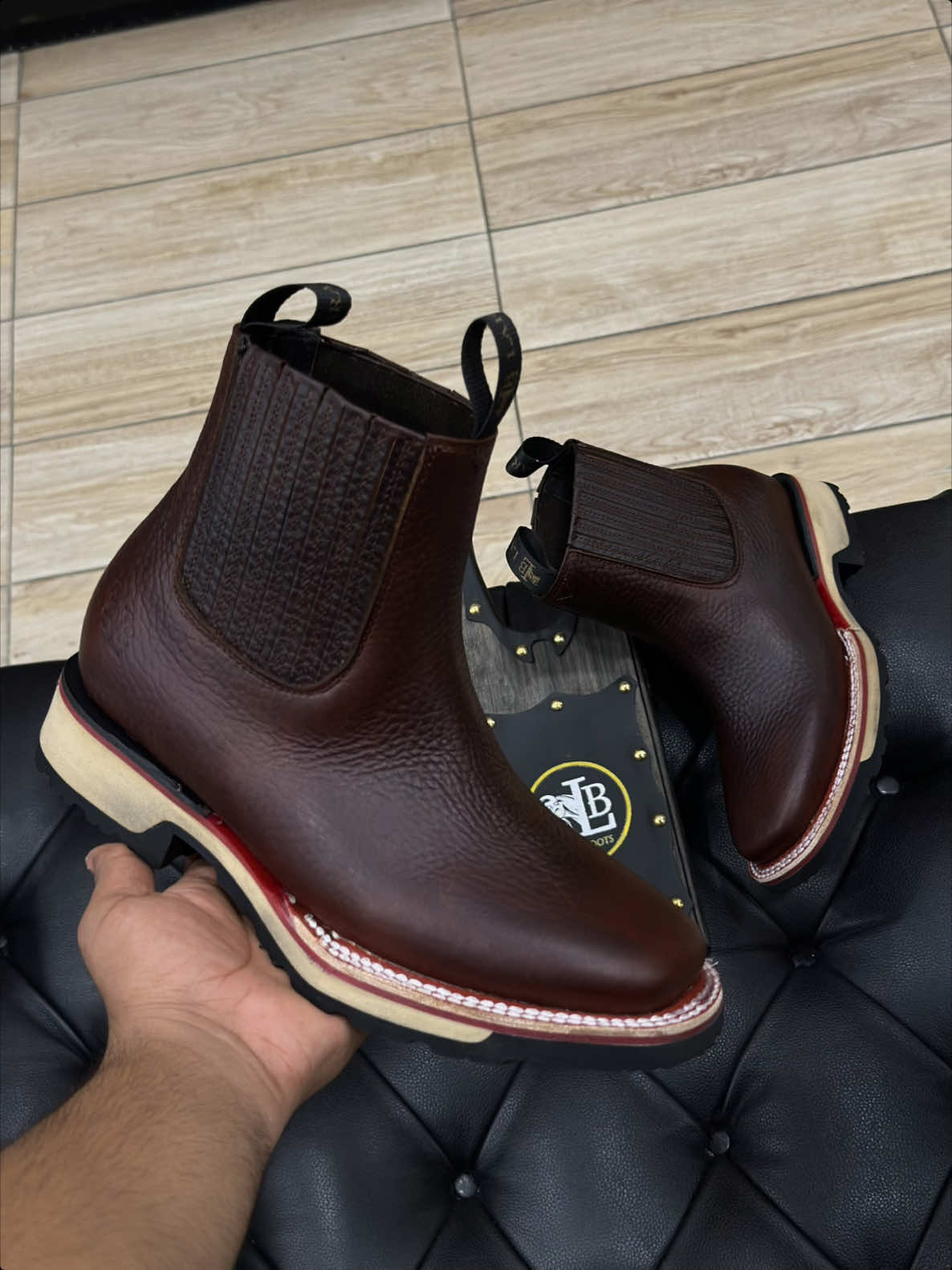 @Lara boots