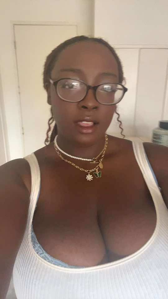 @Monae