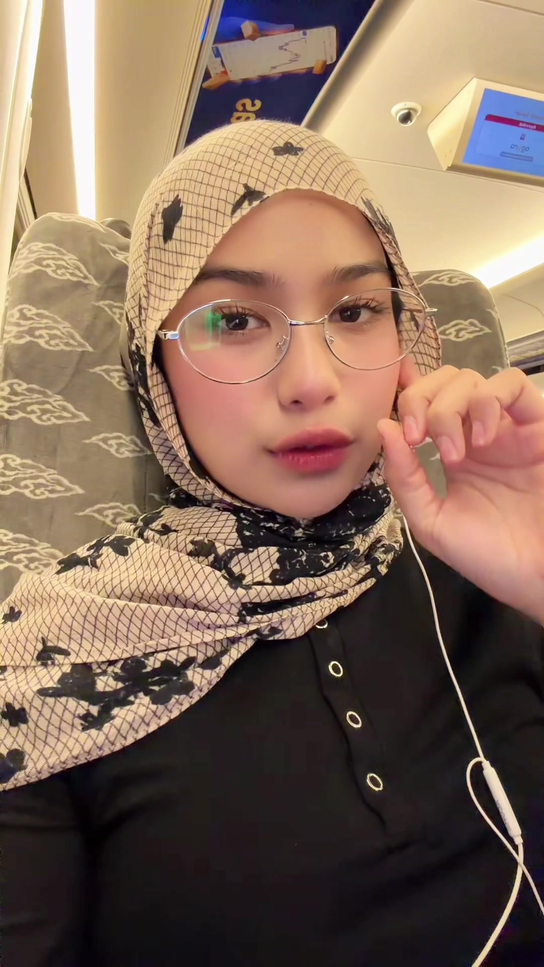@rifaqila