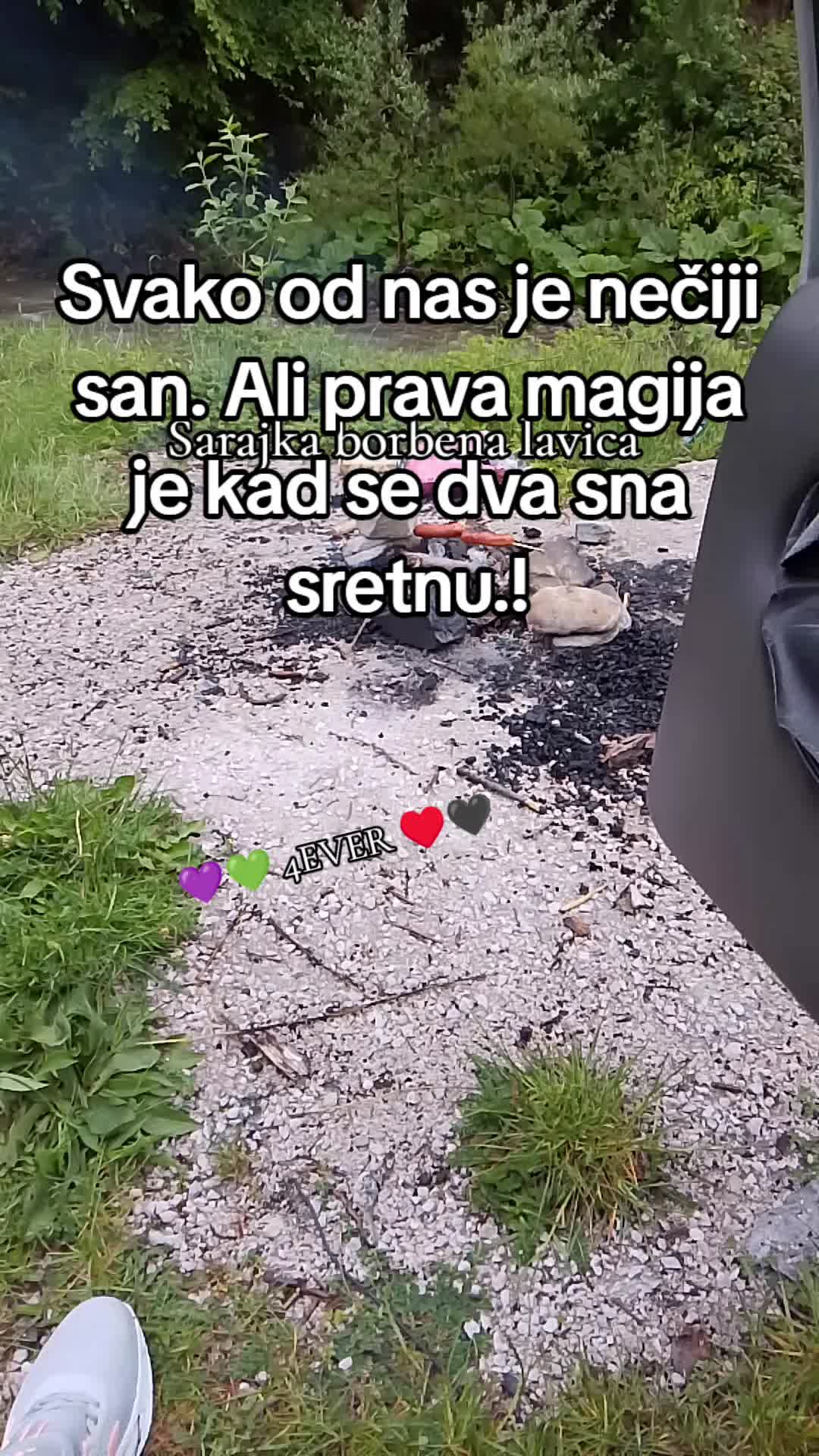 @🖤 SARAJKA BORBENA LAVICA &hearts;️