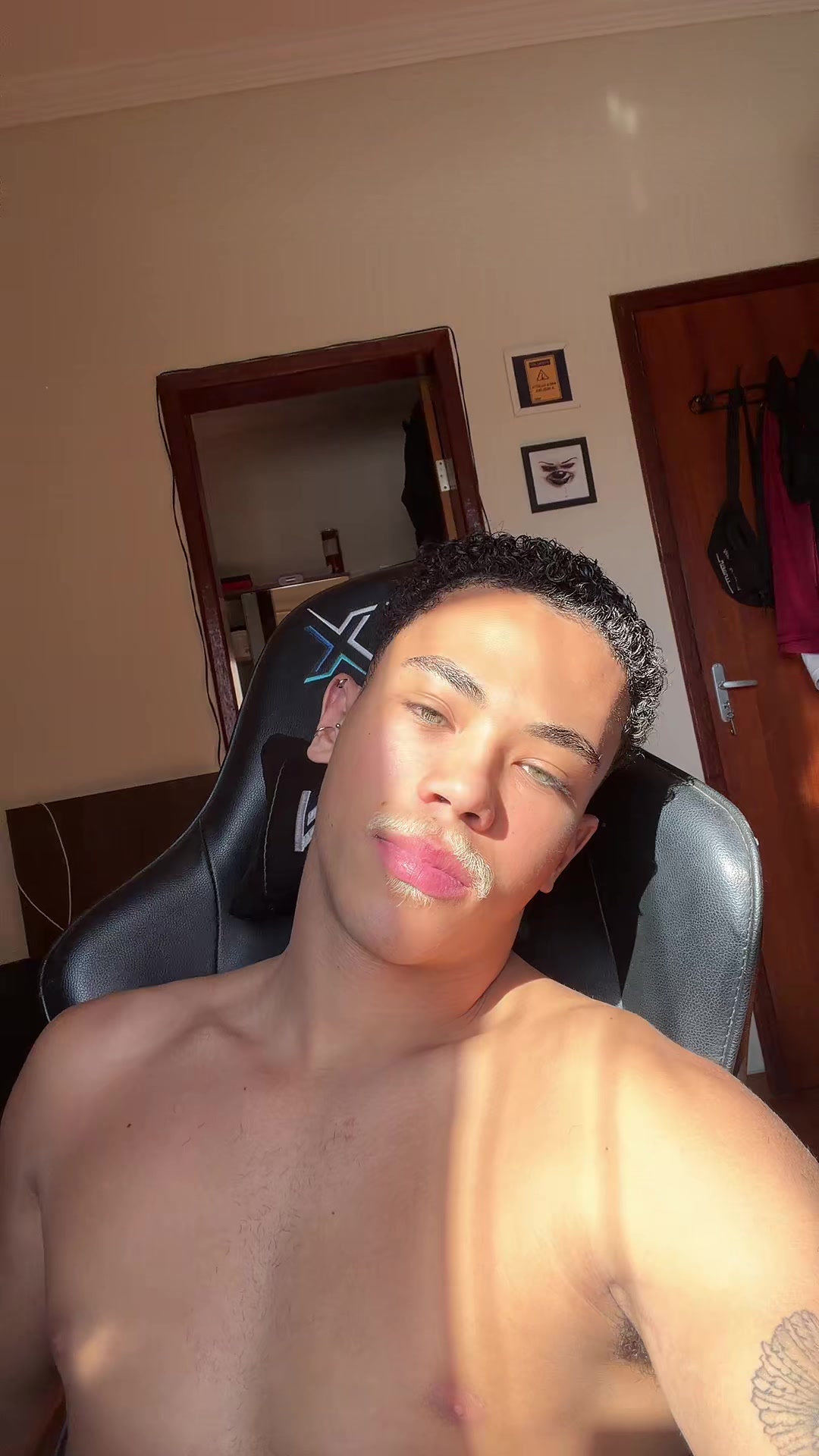@Jonnas Victor