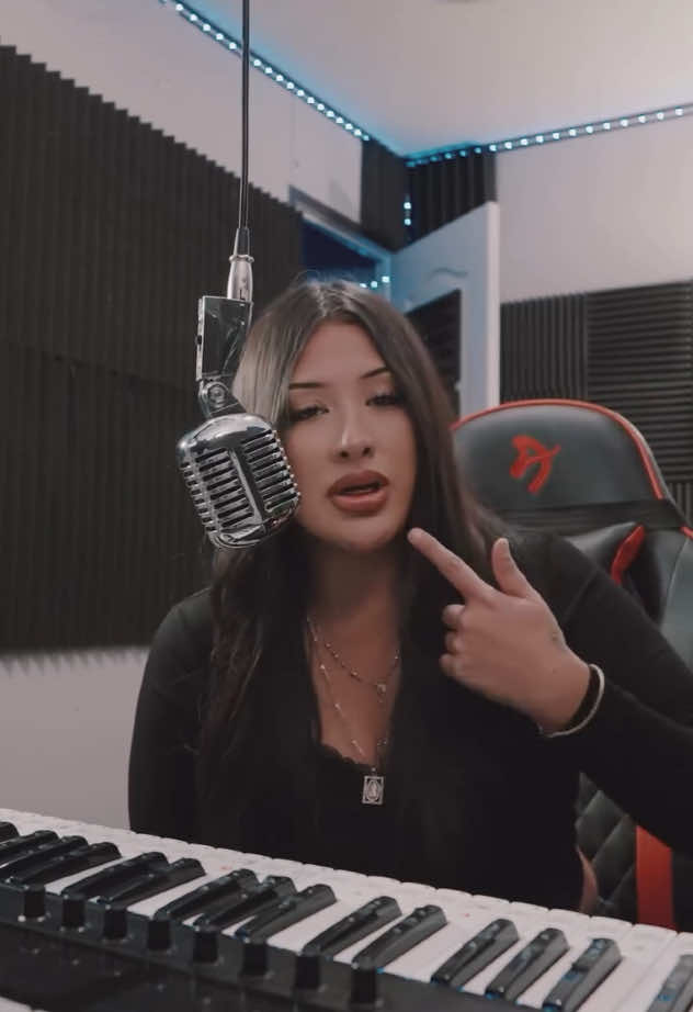@karlaaamusic