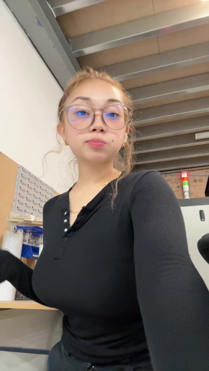 @xina