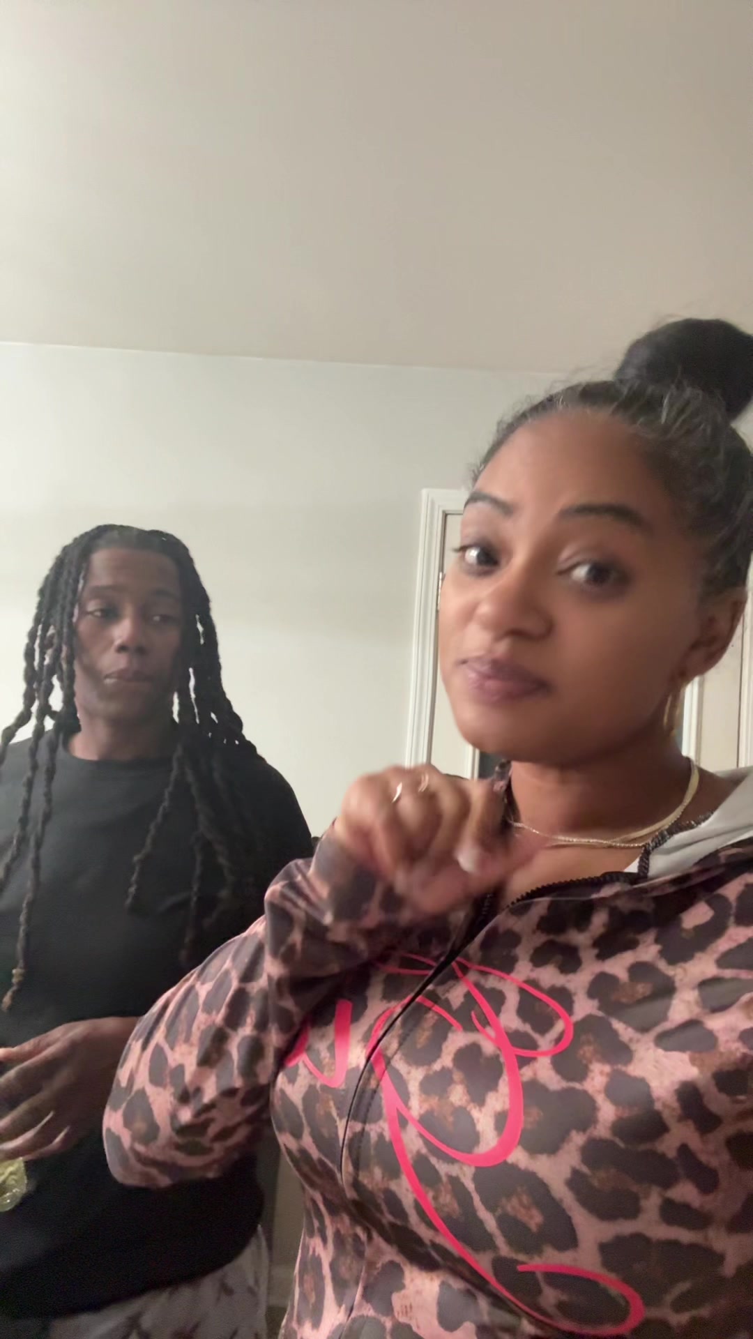 @Mz_Johnson_