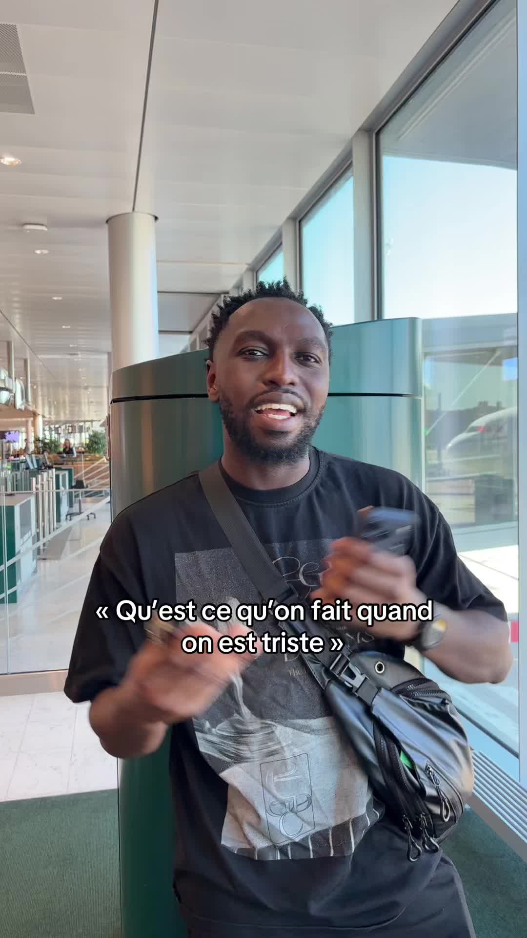 @JE SUIS HYPER DR&Ocirc;LE