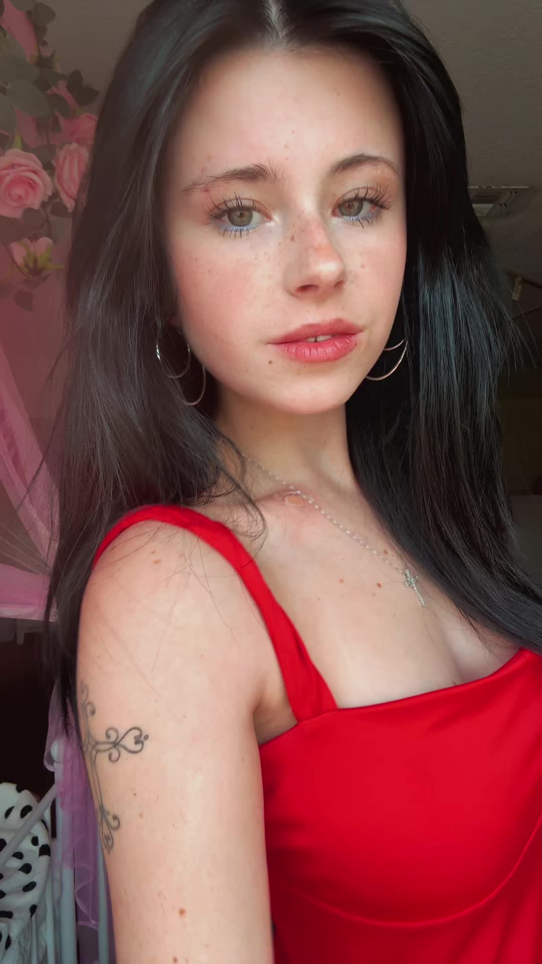 @tay ⟢