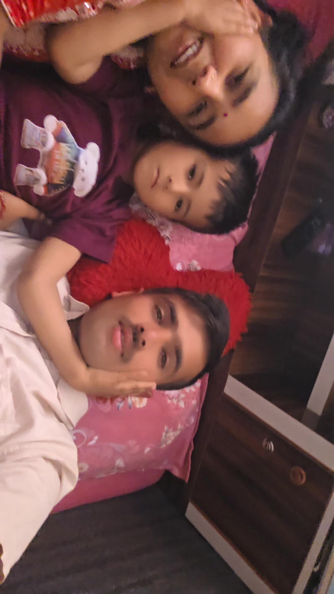 @सुजन पाैडेल