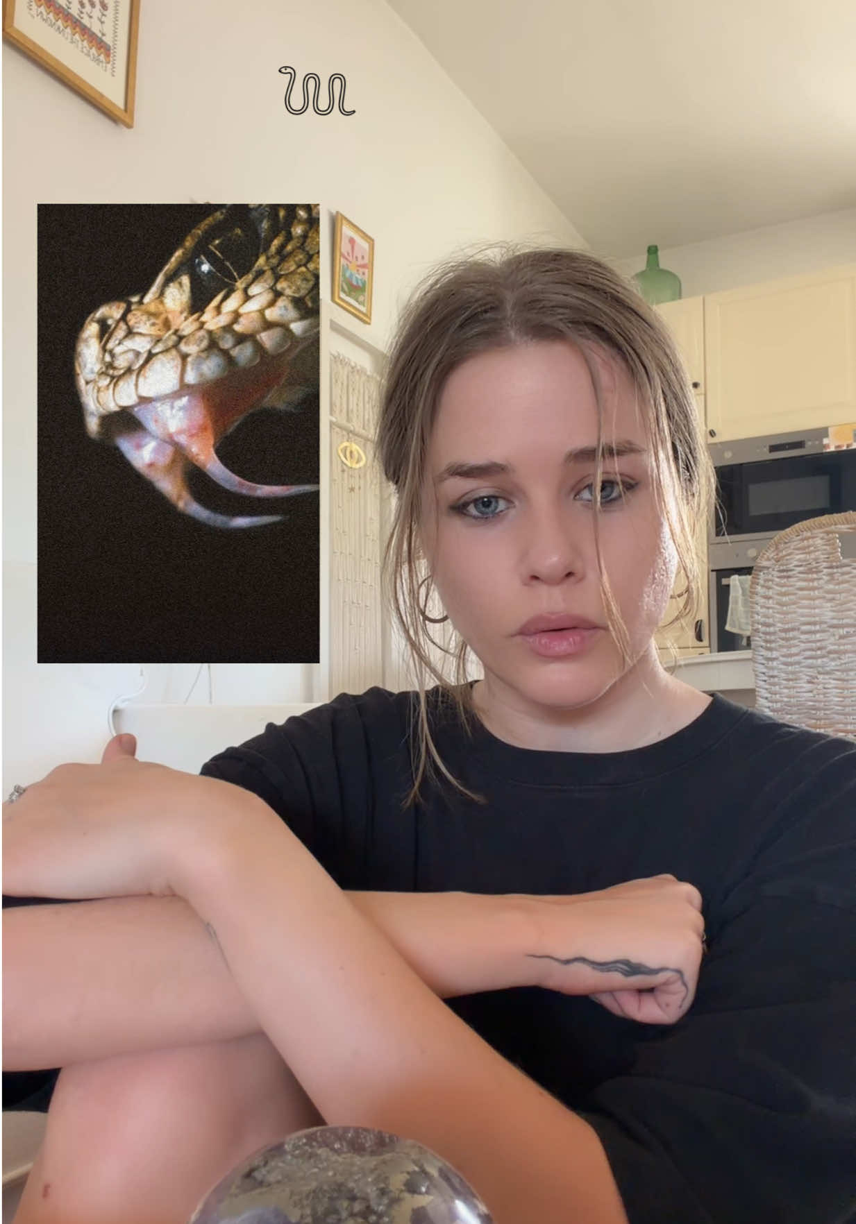 @ANNA8ELLE