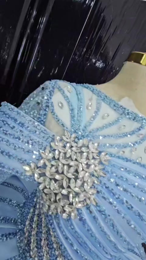 @سترة ملكة