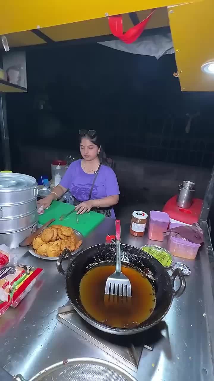@Desifoodie0