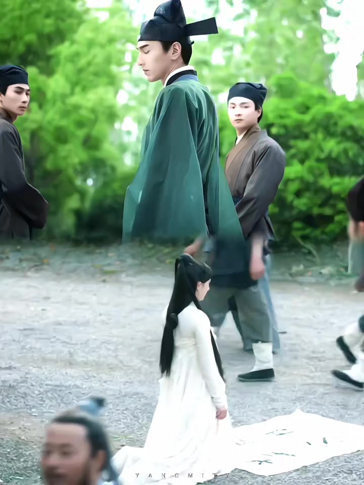 @Daralakornthai นำเข้าชุดจีน汉服