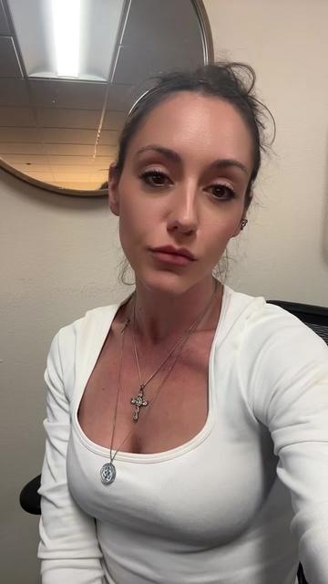 @thegirlfromboston🇺🇸