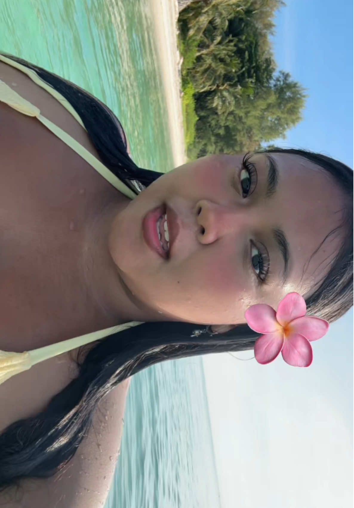 @🥥