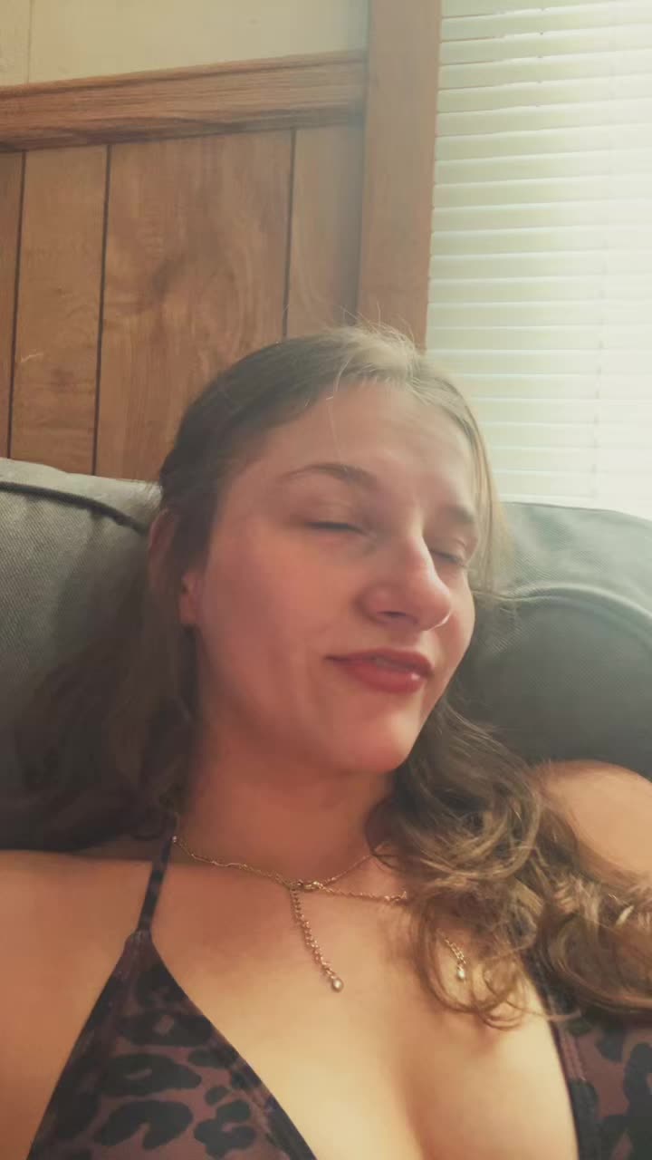 @shayla0o0