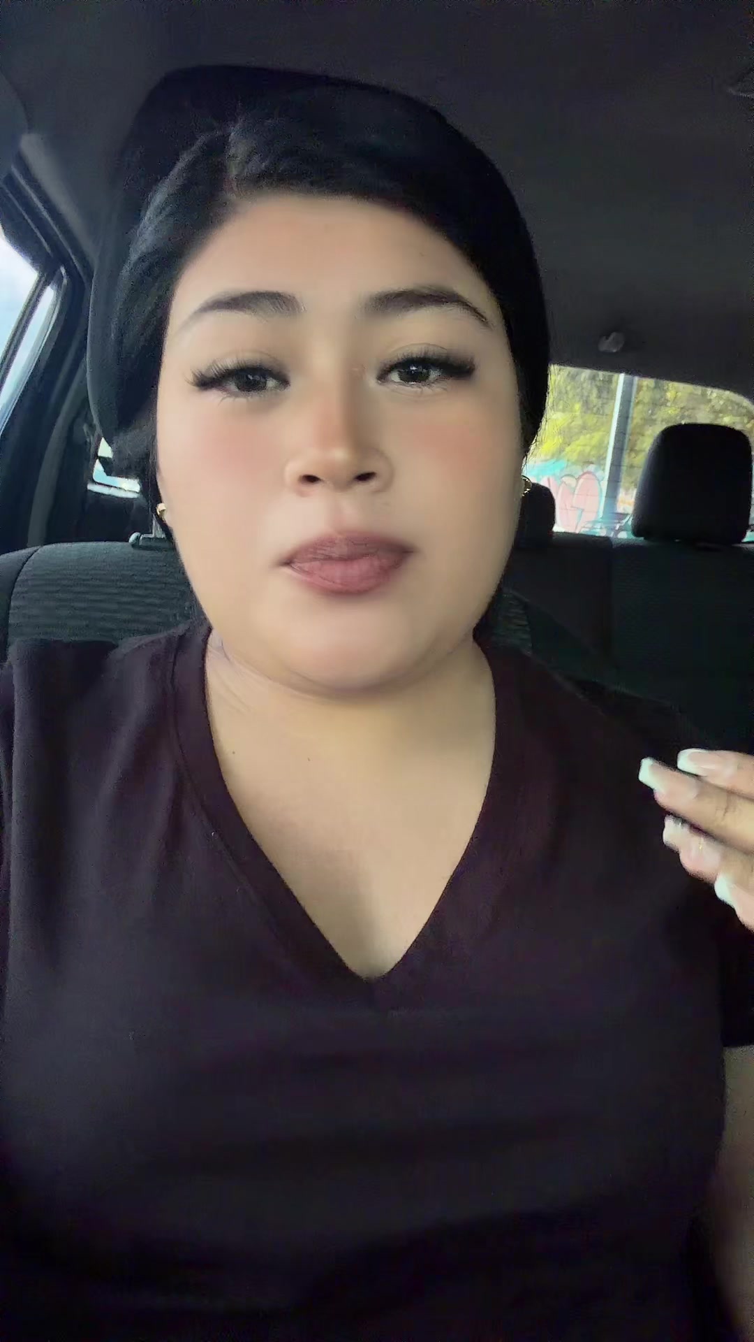 @ivania_sv
