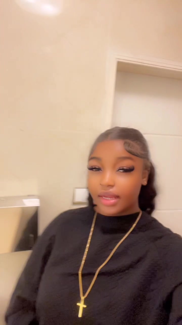 @Ricky 🖤