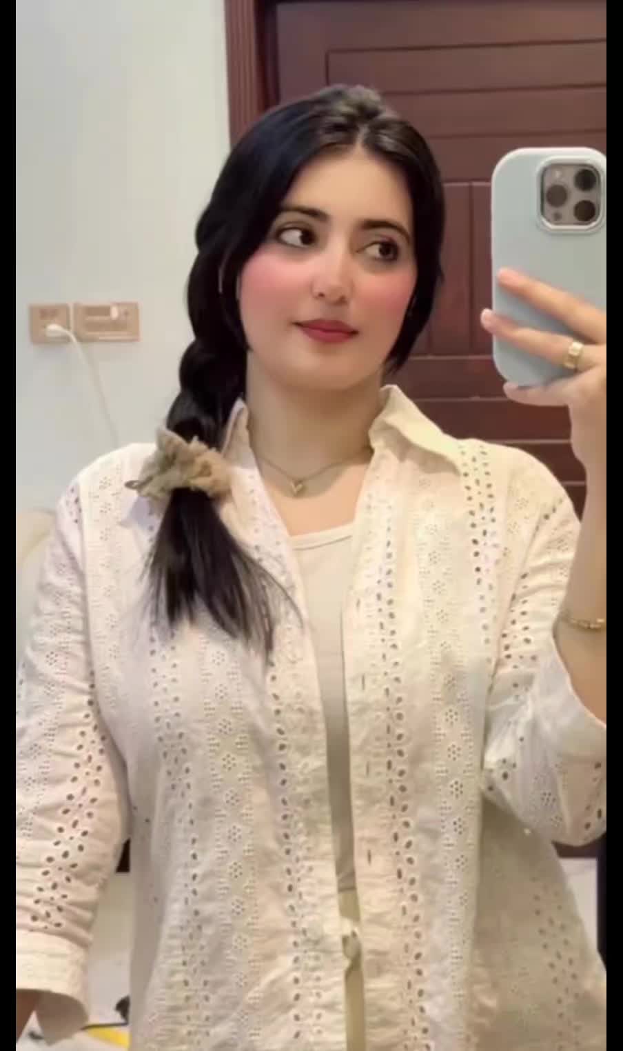 @Makhna🌼