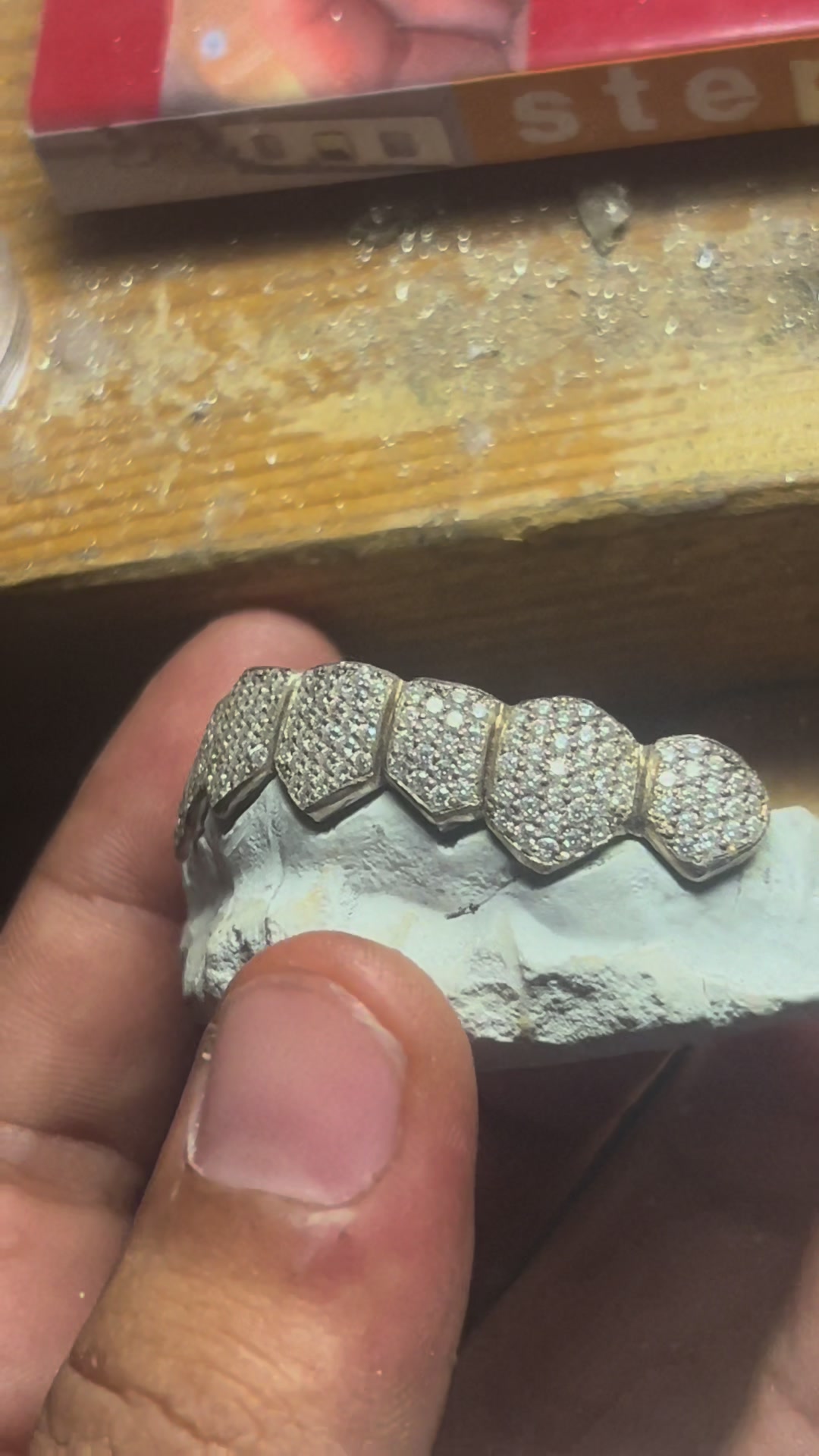 @Maxthejeweler