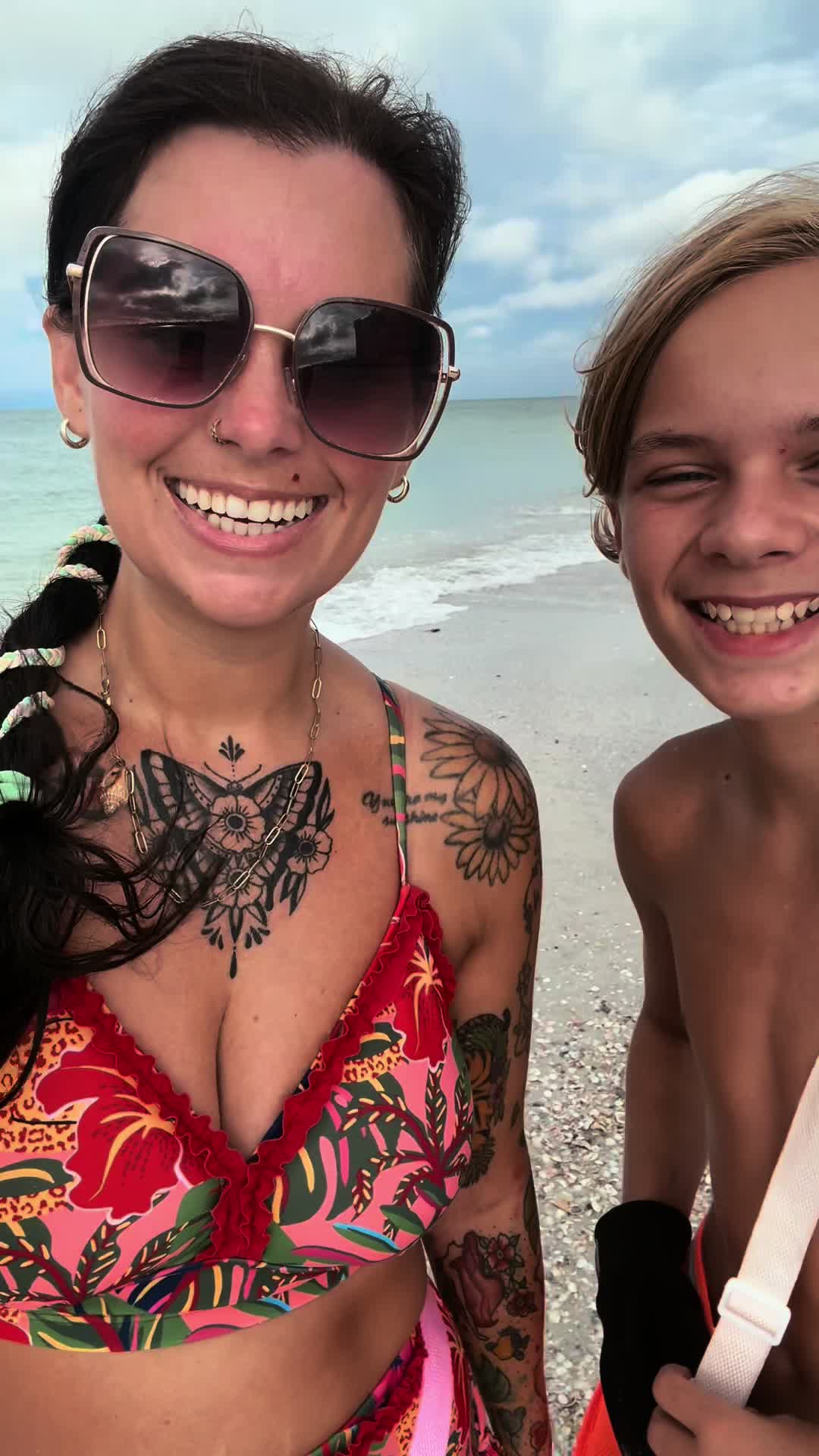@Ashley Splashley🧜🏼♀️🌺🐚