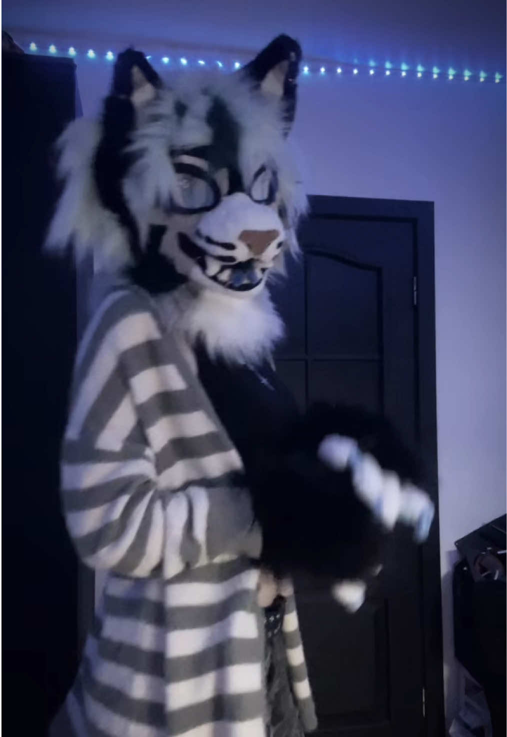 @◞𝗠𝗔𝗥𝗢.𝗪⌖