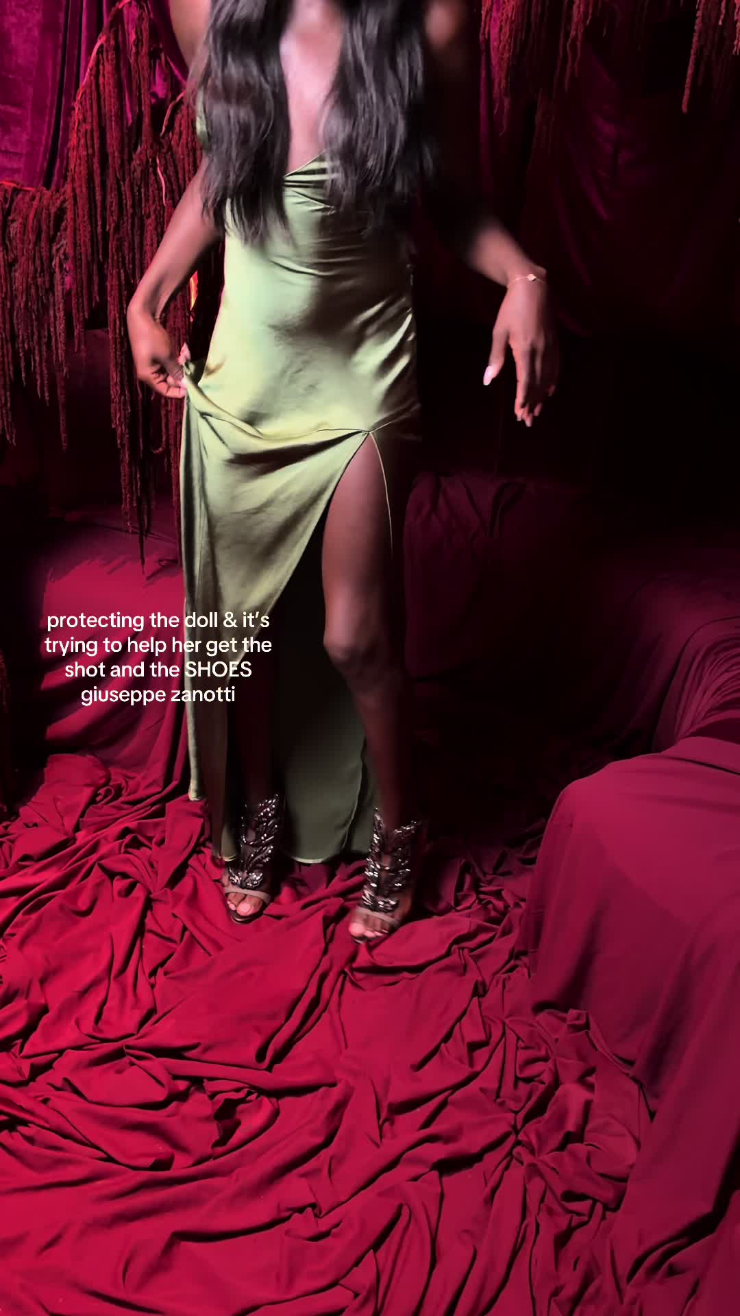 @essence