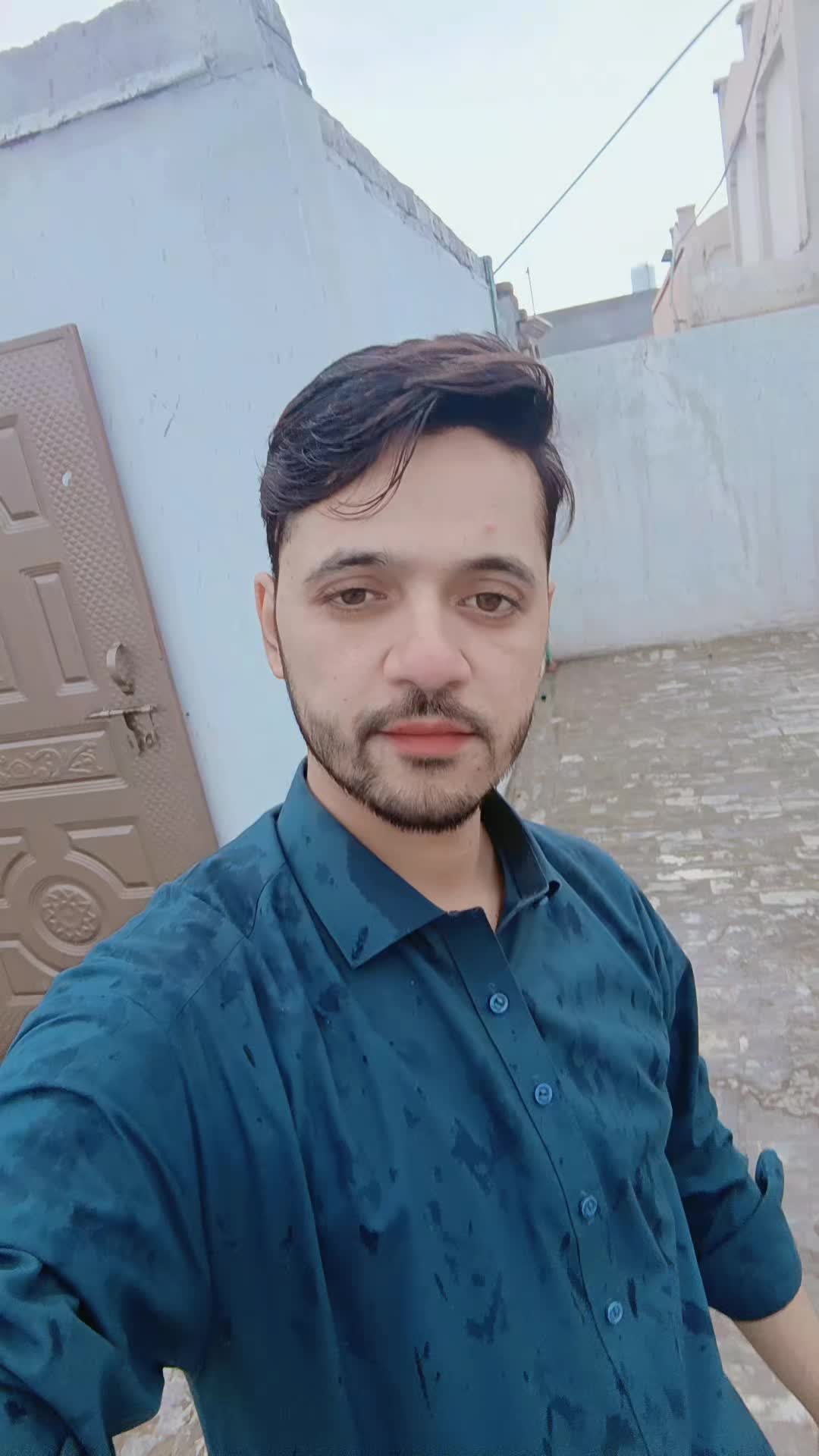 @𝑆𝐩𝖾cϊ𝑓ϊc *سلمان🌾𝑺