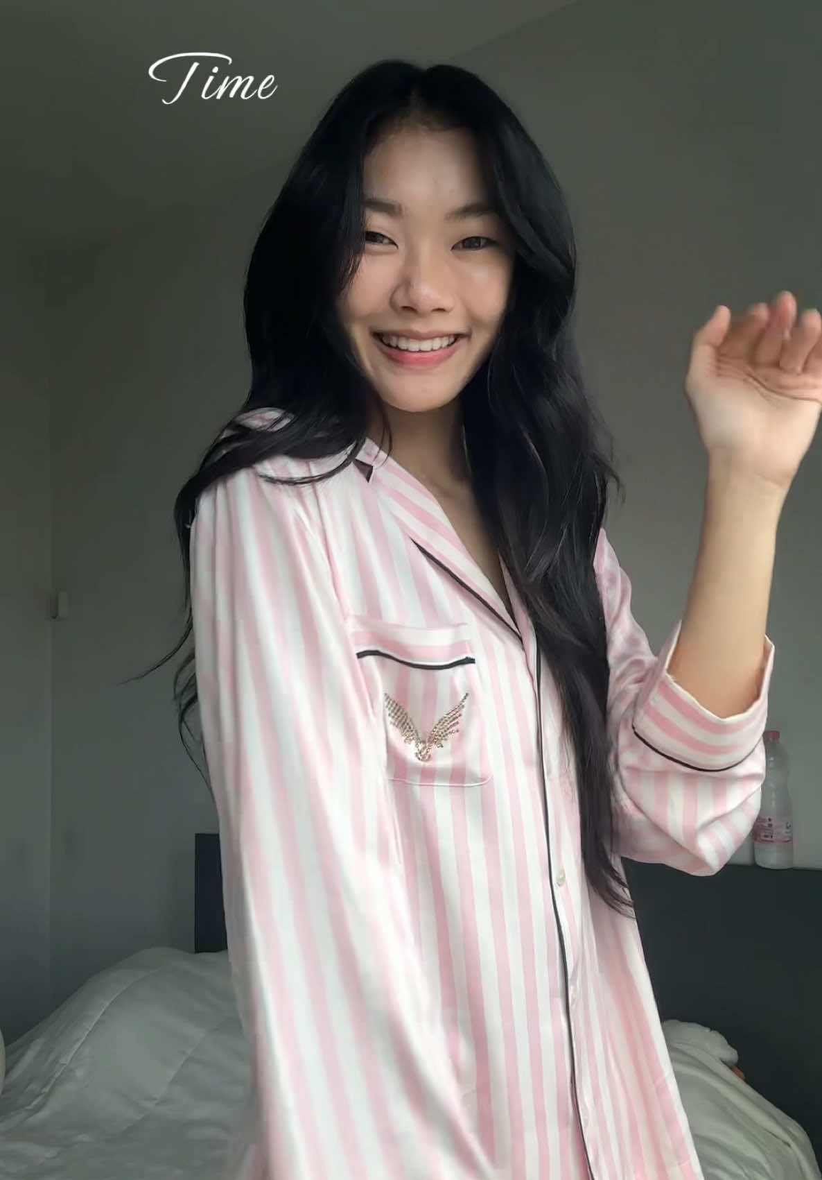 @ม ิ ว  🌸