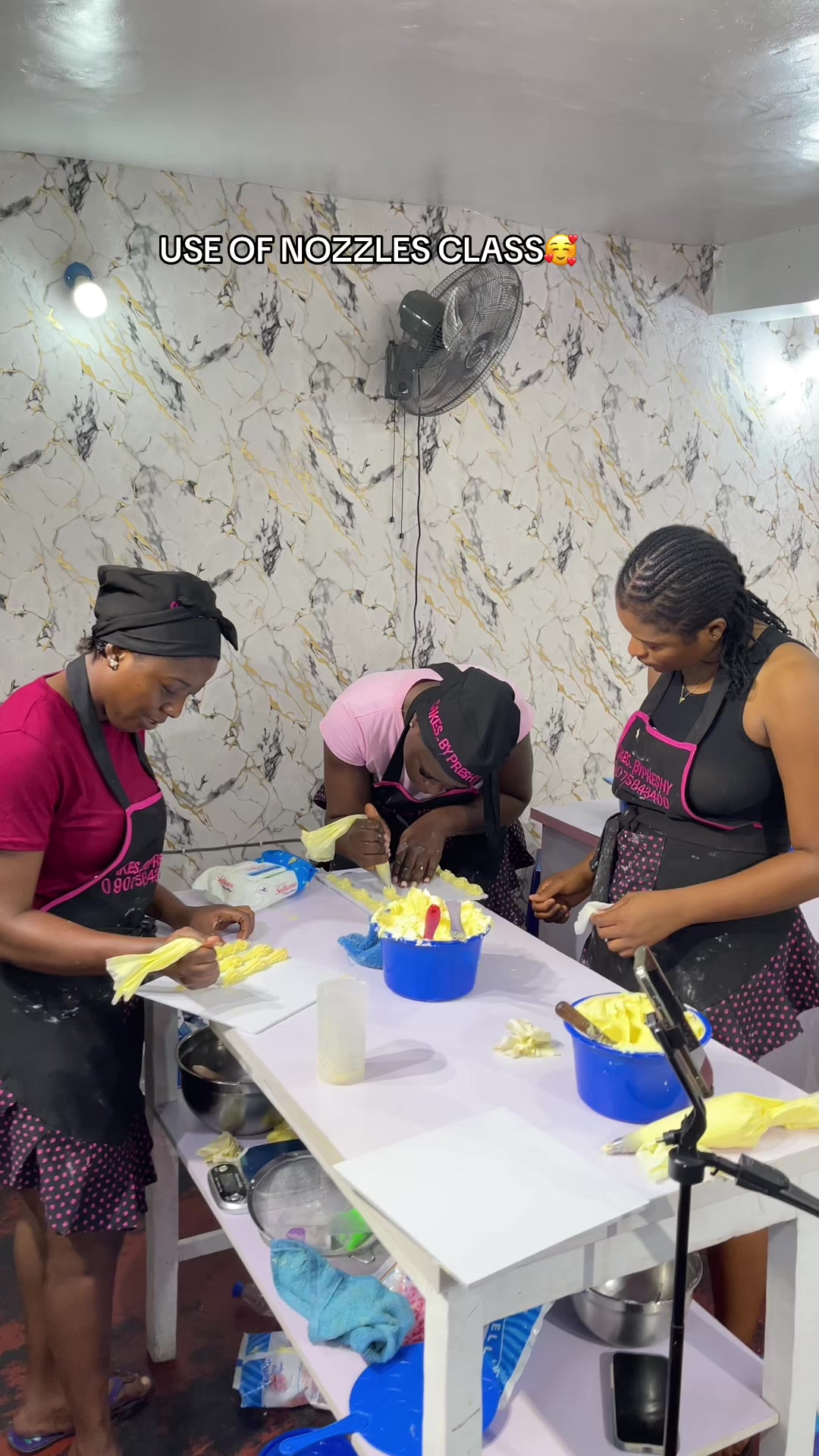 @SIGNOUT CAKES IN OKO ANAMBRA