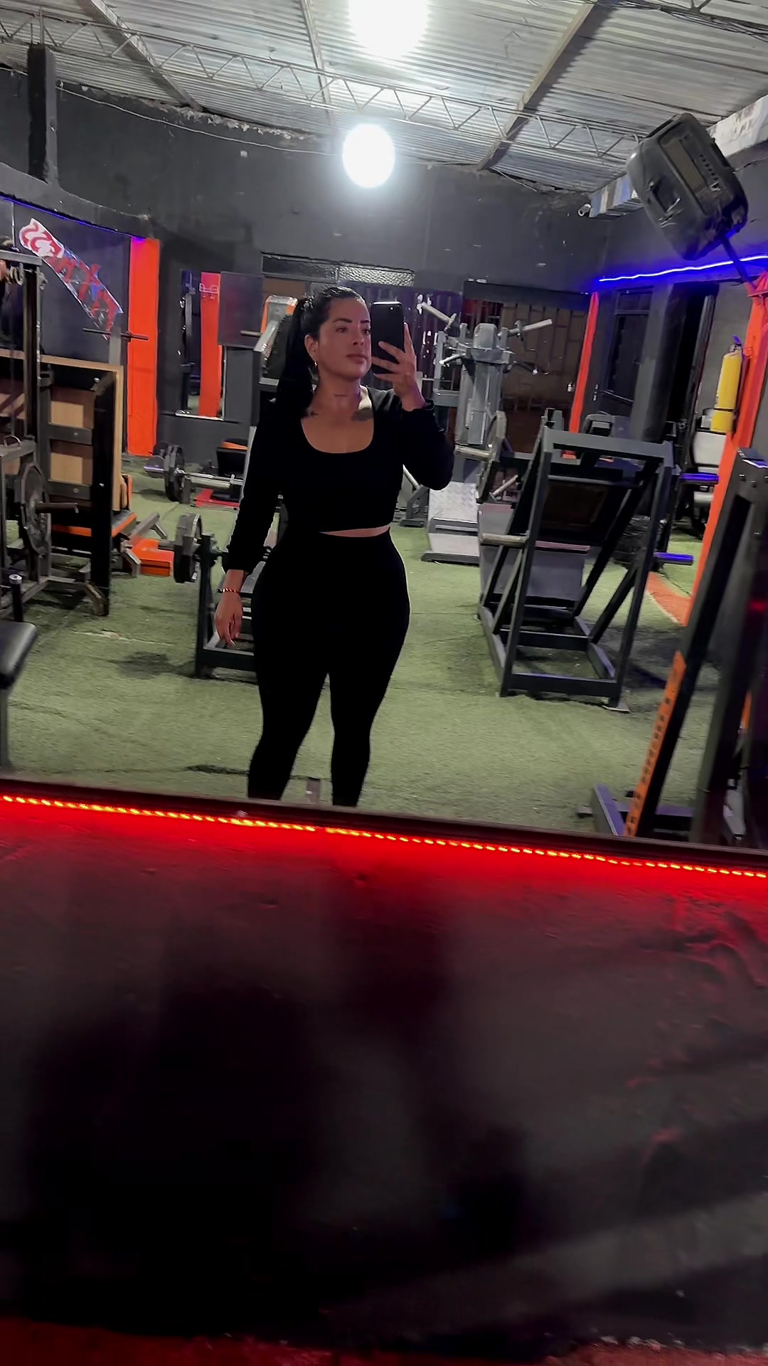@Neysideluxe