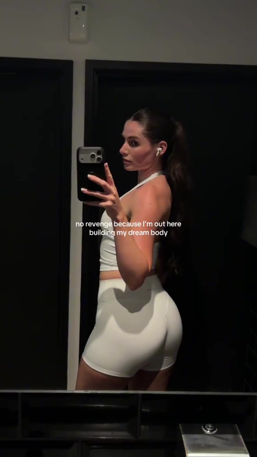 @rachelwris