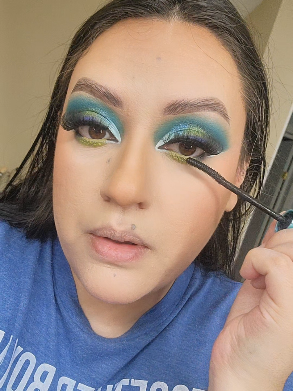 @Makeup Fanatic_xo