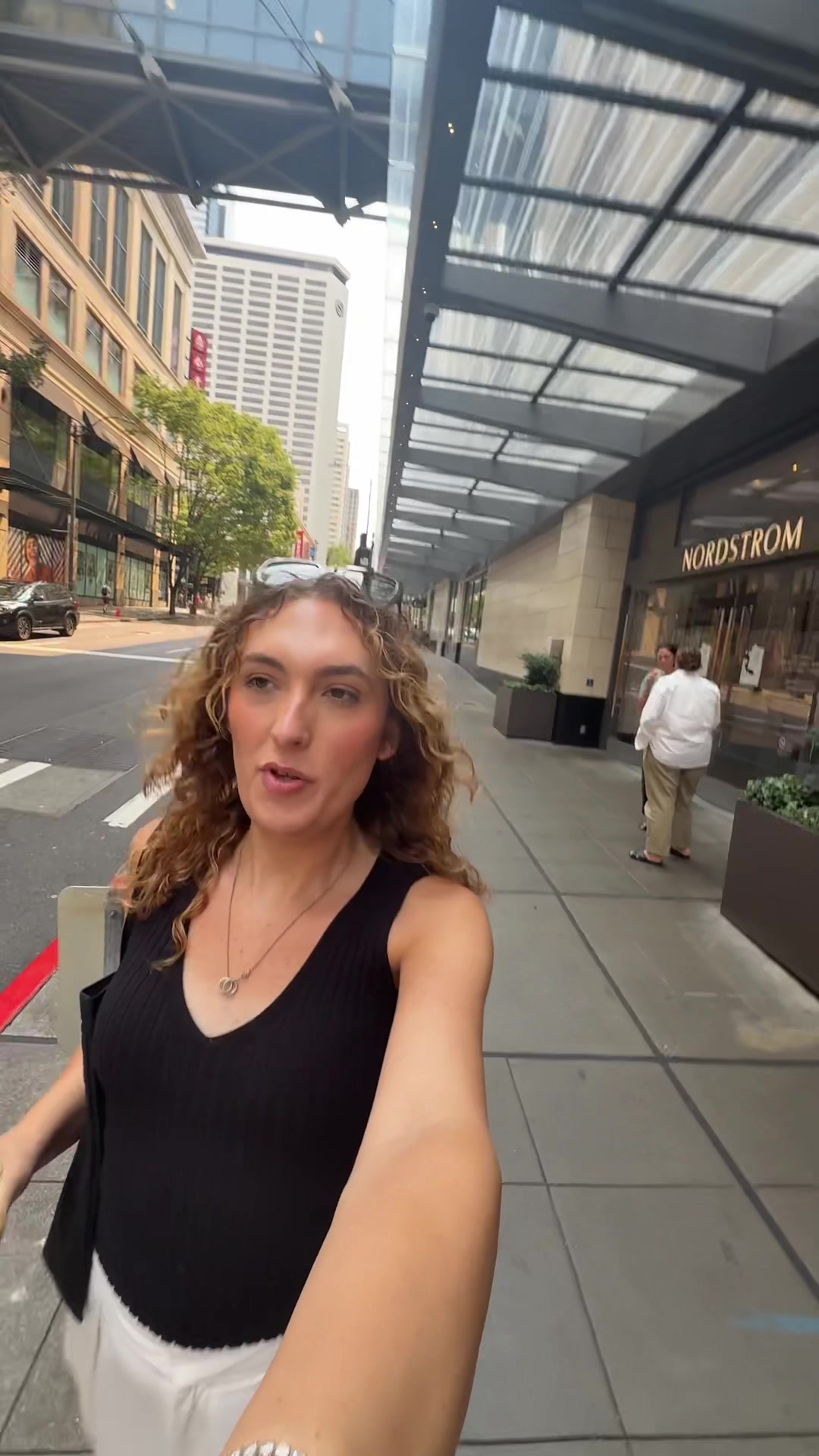@bee 🐝 | seattle creator