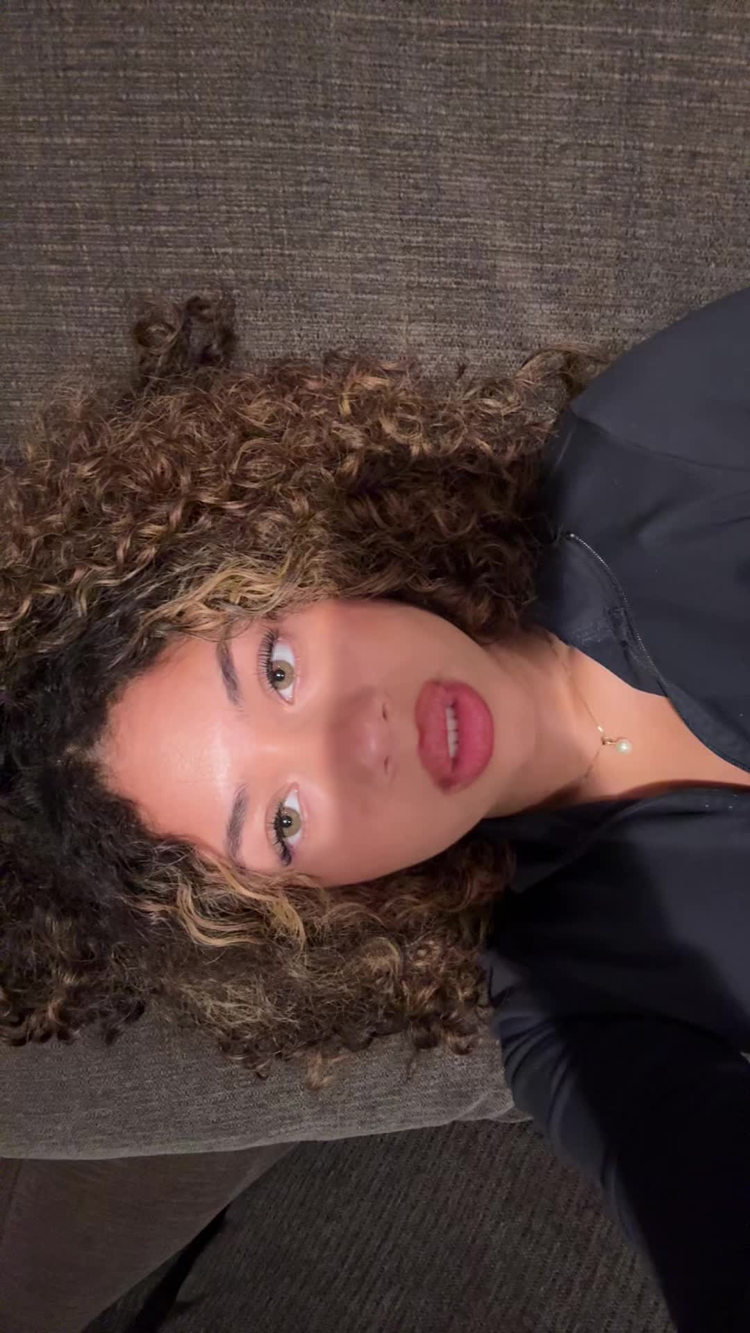 @Tiara