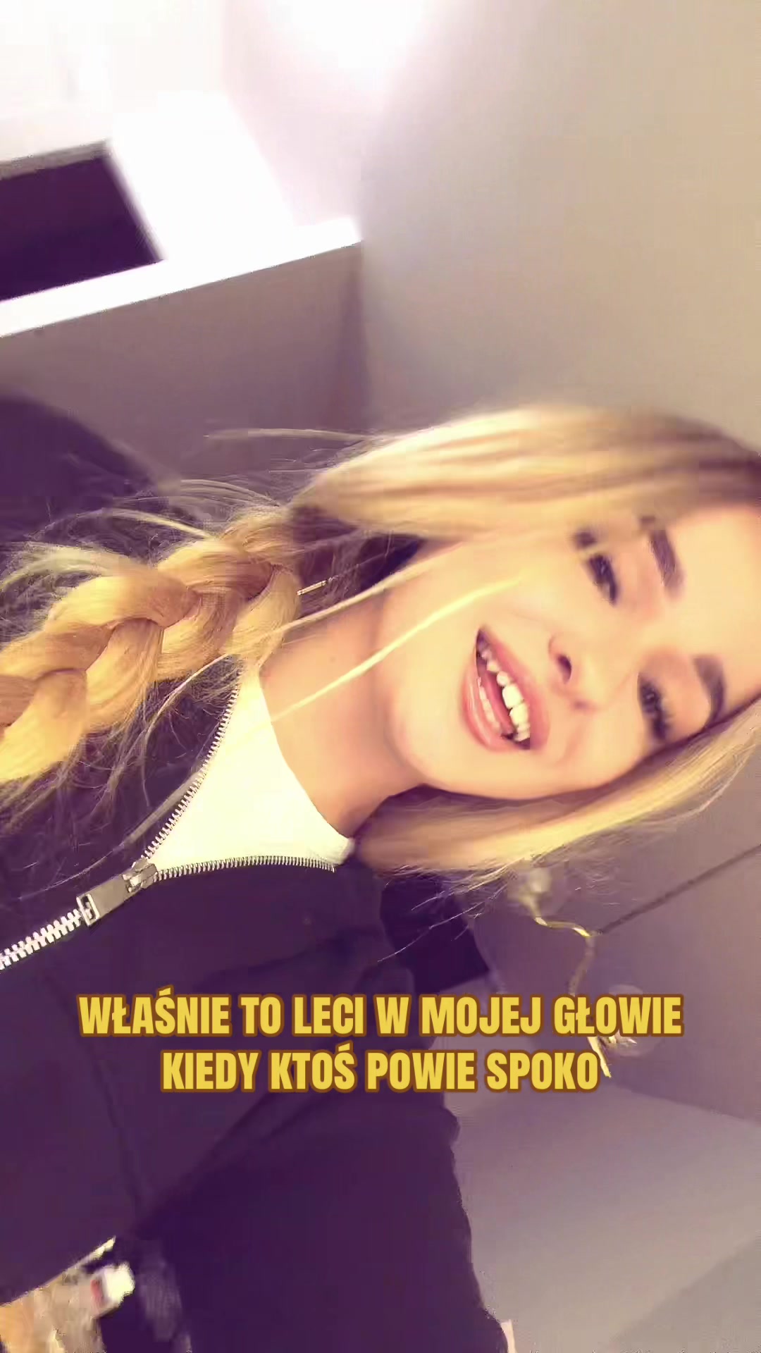 @sandra 🦦