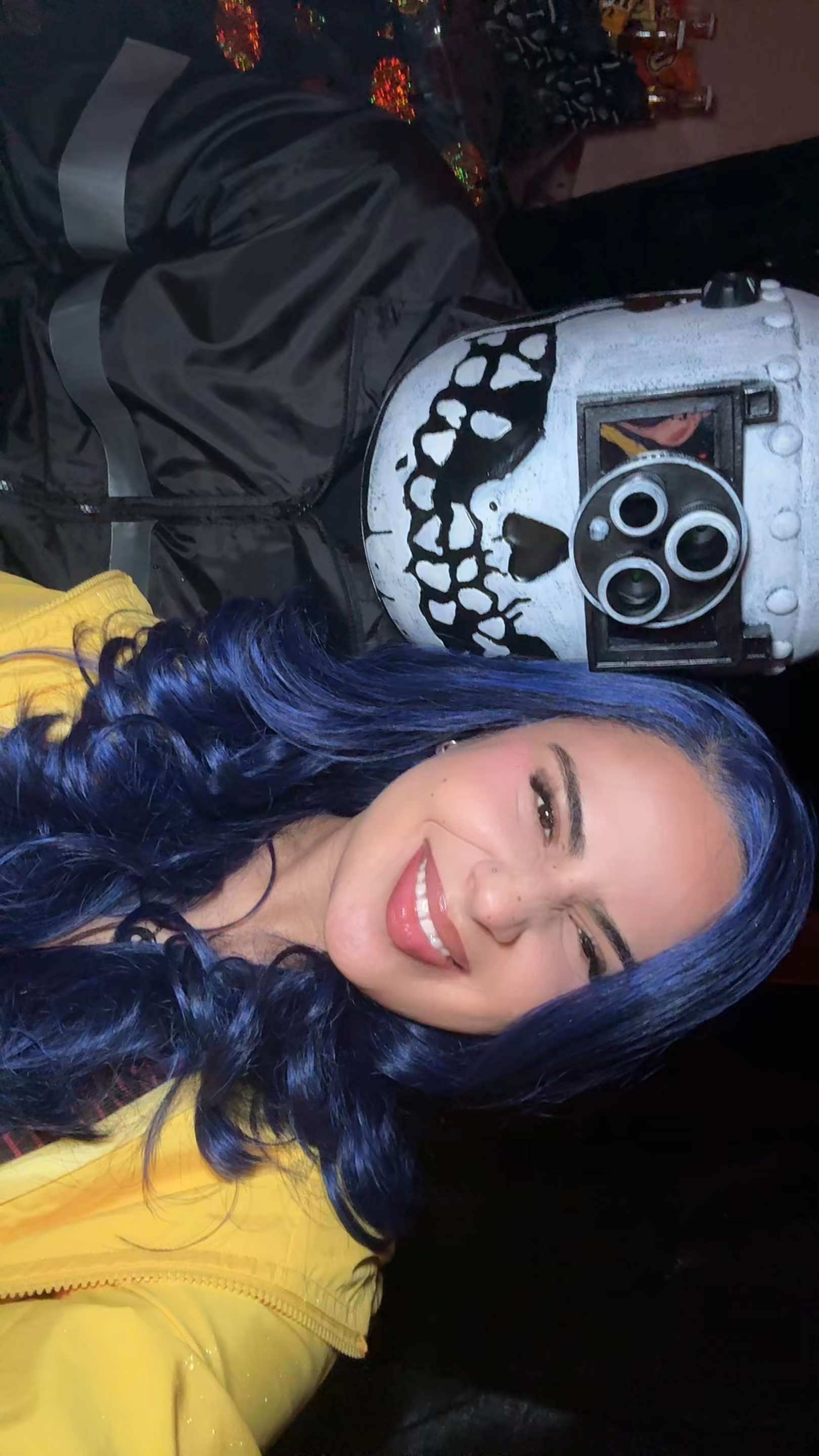 @x1m3na