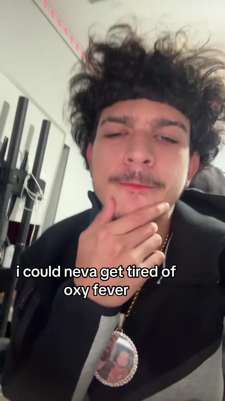@khixko💤🩸
