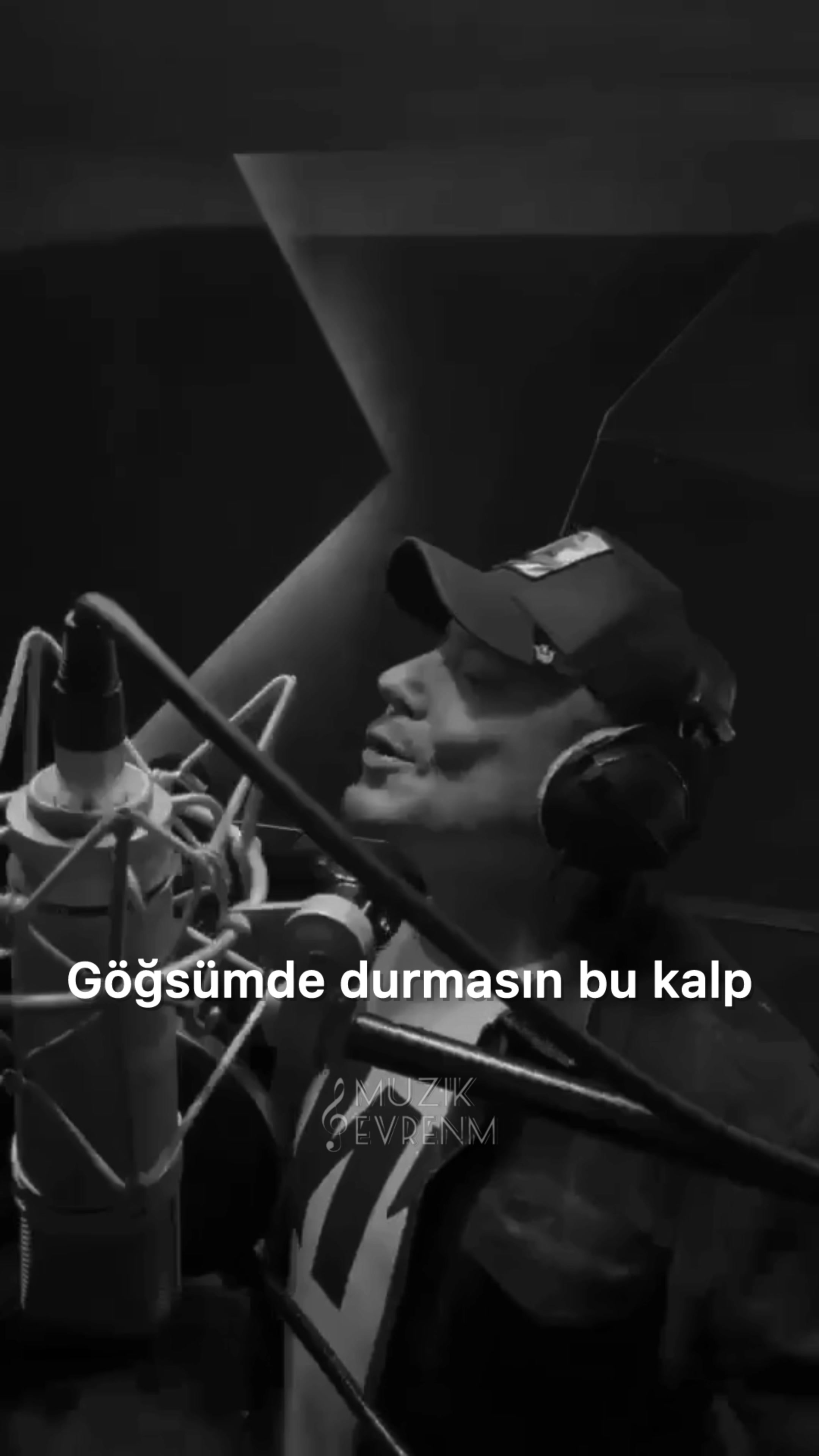 @M&uuml;zik Evrenim