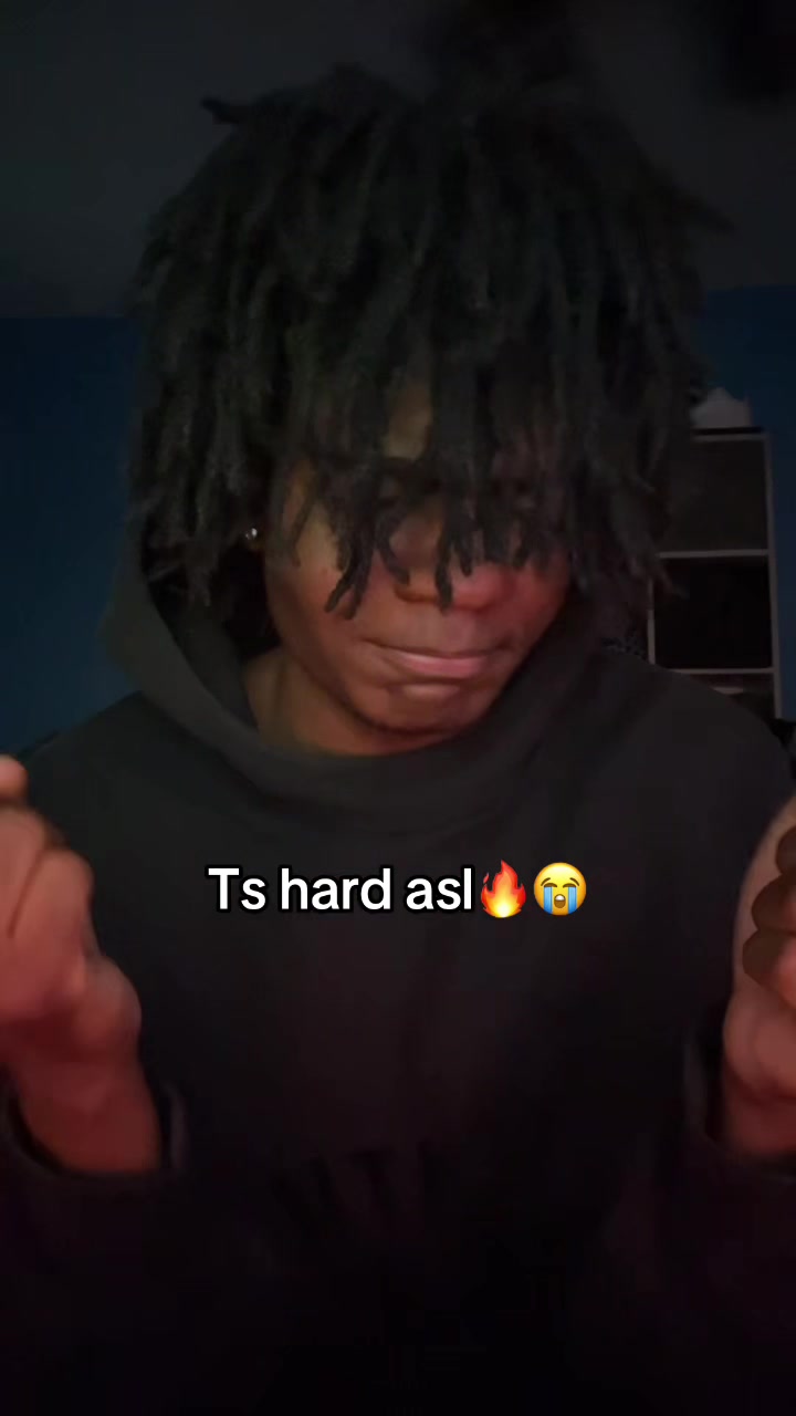 @ohthatsicy_