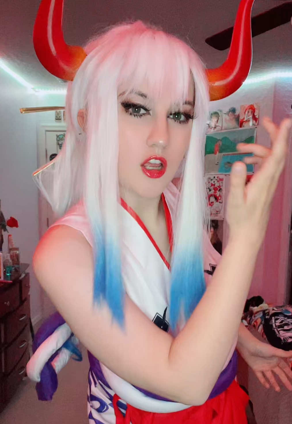 @alyson (@stonefreebie)