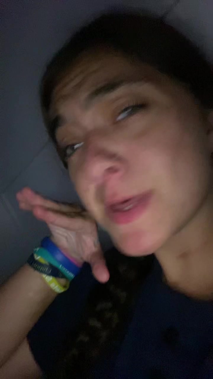 @Lilhazelisfunny;)