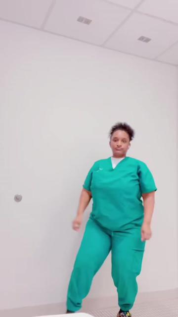 @Just_QueenAshley